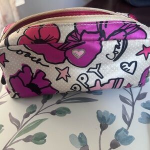 Poppy COACH discontinued make up bag